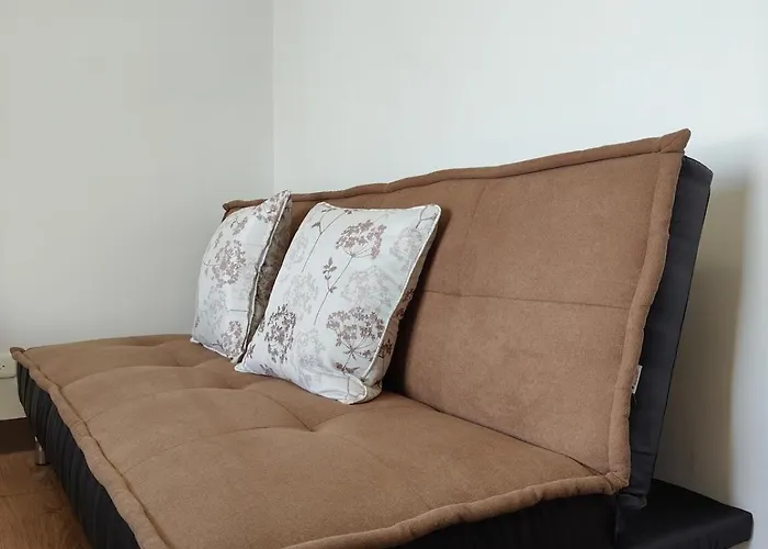 Cozy Unit At Amani Grand Near Cebu Airport *